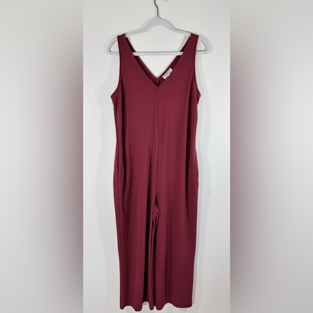 Studio B by Bobeau Jumpsuit Medium Burgundy V Neck Wide Leg Sleeveless